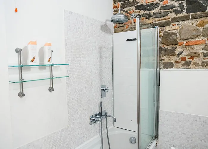 Deluxe Apt+private Parking Apartmán *