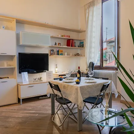 Deluxe Apt+private Parking Apartmán